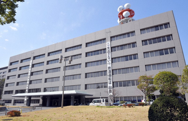 【事件】指紋残さず深夜に窃盗…名前入り薬袋忘れ逮捕　福岡の男性48件関与か